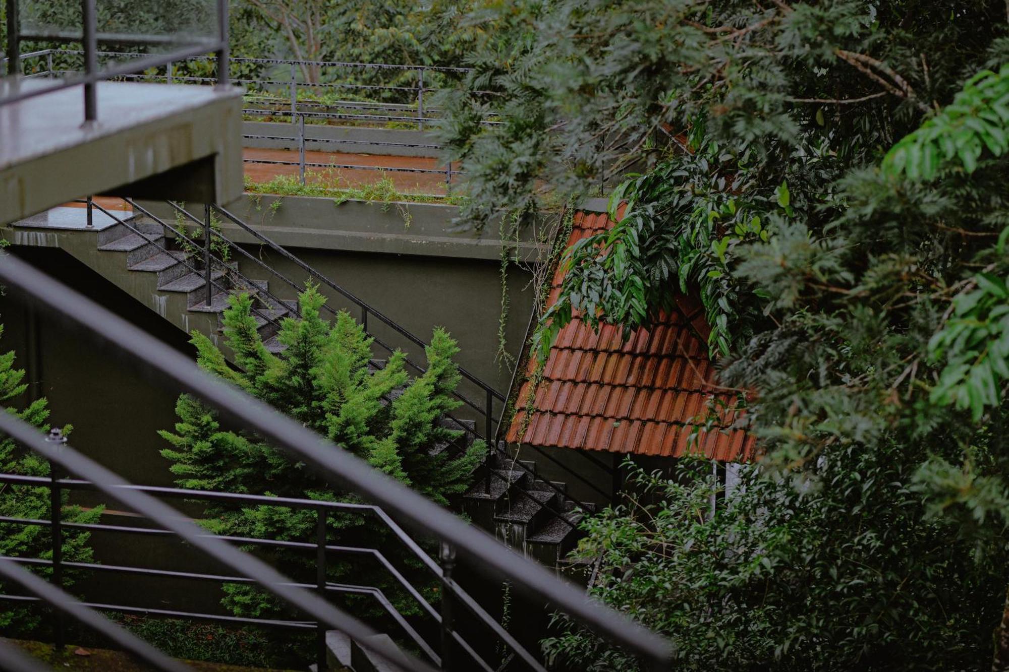 Haze And Kites Resort Munnar Exterior foto